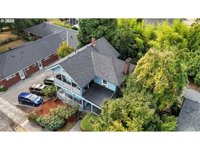 4215 Se 33RD Pl, Portland, OR 97202