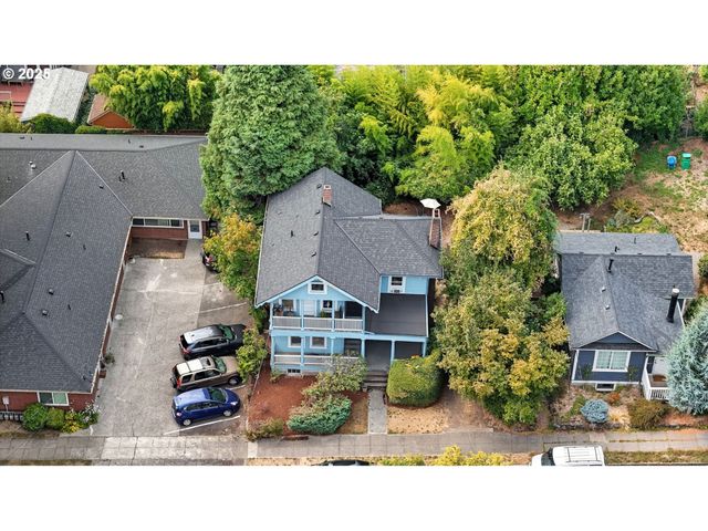 4215 Se 33RD Pl, Portland, OR 97202