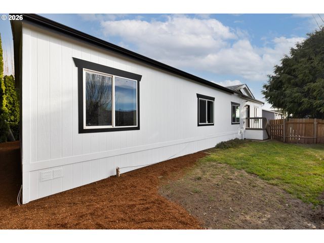 4849 SAN FRANCISCO Dr 21, Salem, OR 97305