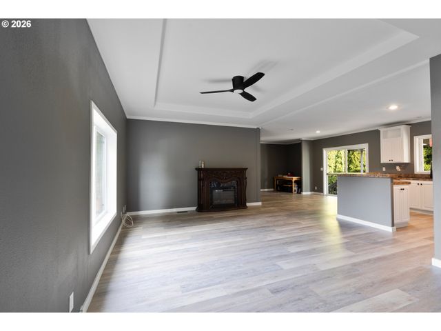 4849 SAN FRANCISCO Dr 21, Salem, OR 97305