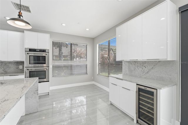 3335 RED ASH CIRCLE, Oviedo, FL 32766