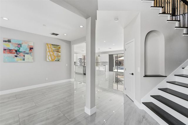 3335 RED ASH CIRCLE, Oviedo, FL 32766