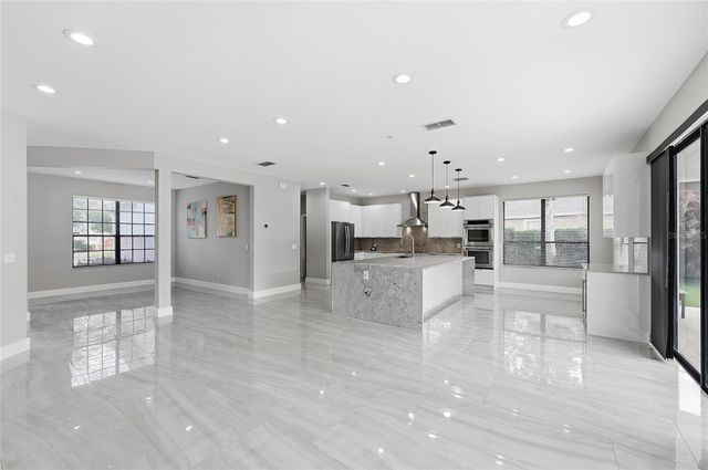 3335 RED ASH CIRCLE, Oviedo, FL 32766