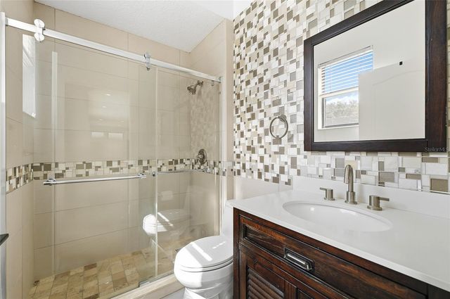 3335 RED ASH CIRCLE, Oviedo, FL 32766