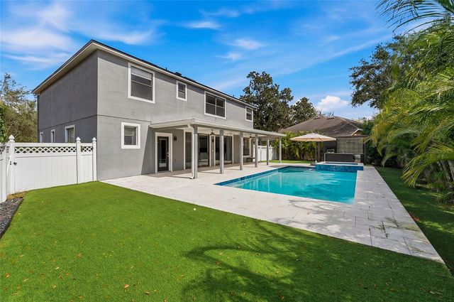 3335 RED ASH CIRCLE, Oviedo, FL 32766