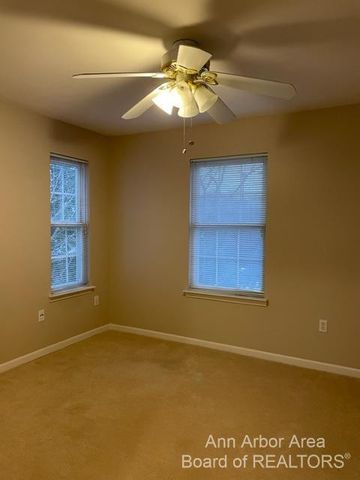2245 S Main Street, Ann Arbor, MI 48103