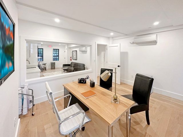 21-23 Middle 23 A, Newburyport, MA 01950