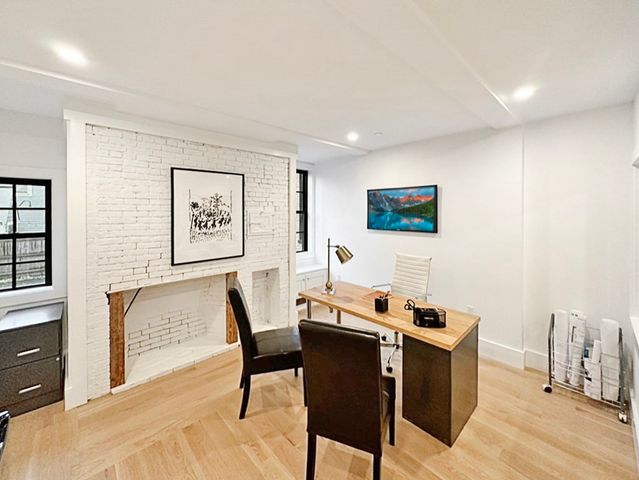 21-23 Middle 23 A, Newburyport, MA 01950