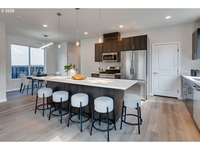 28683 Sw Canyon Creek Rd S, Wilsonville, OR 97070