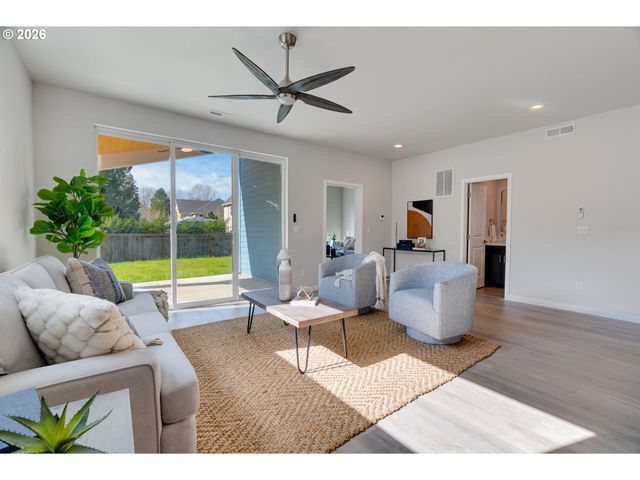 28683 Sw Canyon Creek Rd S, Wilsonville, OR 97070