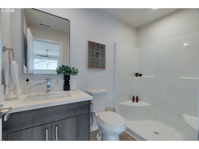 28683 Sw Canyon Creek Rd S, Wilsonville, OR 97070