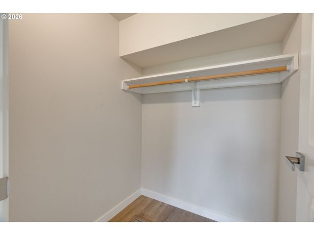 28683 Sw Canyon Creek Rd S, Wilsonville, OR 97070