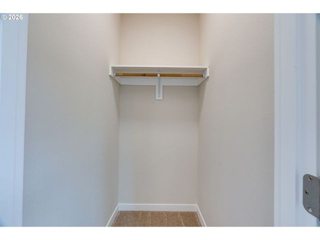 28683 Sw Canyon Creek Rd S, Wilsonville, OR 97070