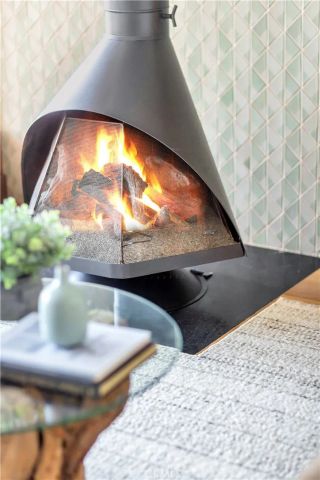 1944 Ocean Way, Laguna Beach, CA 92651