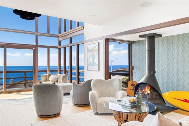 1944 Ocean Way, Laguna Beach, CA 92651