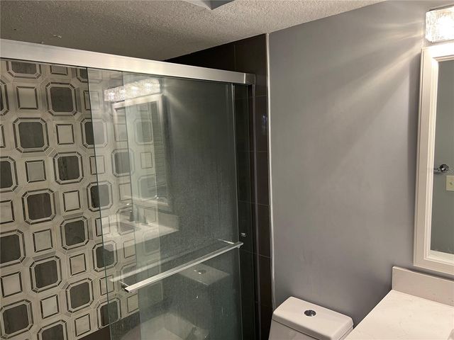 6150 GULFPORT BOULEVARD S 402, Gulfport, FL 33707