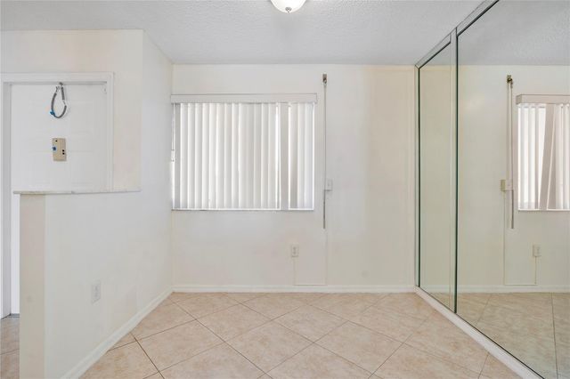 7866 Trent Dr 302, Tamarac, FL 33321