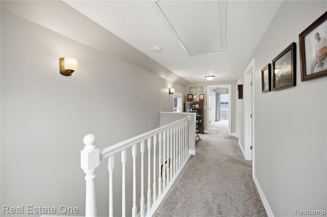 9528 Main Street, Whitmore Lake, MI 48189
