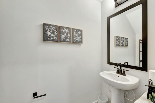 601 NE Waters Edge Lane 2101, Port St Lucie, FL 34983