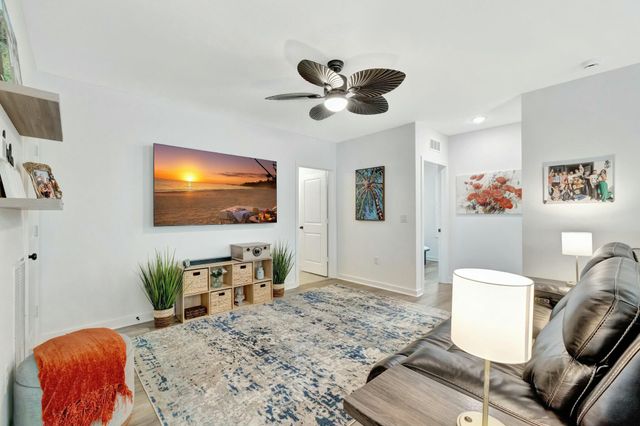 601 NE Waters Edge Lane 2101, Port St Lucie, FL 34983