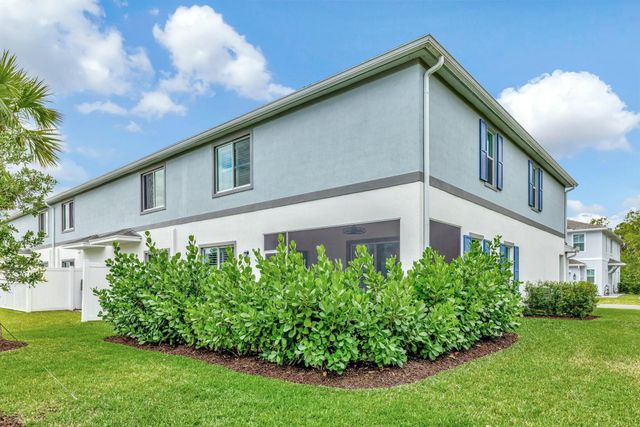 601 NE Waters Edge Lane 2101, Port St Lucie, FL 34983