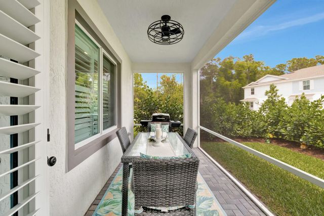 601 NE Waters Edge Lane 2101, Port St Lucie, FL 34983