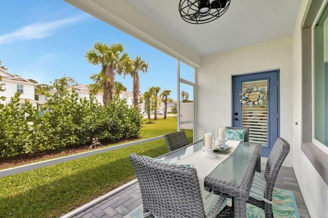 601 NE Waters Edge Lane 2101, Port St Lucie, FL 34983