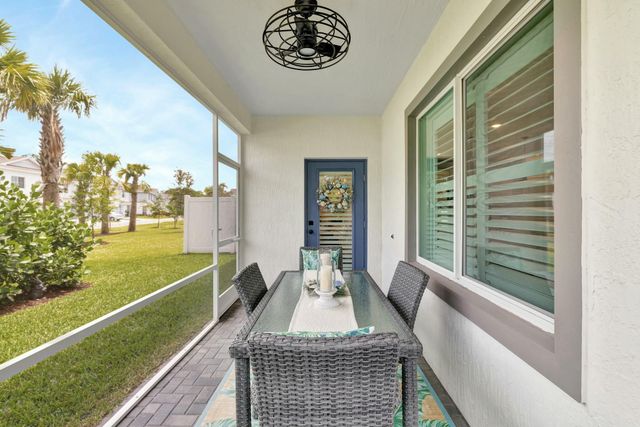 601 NE Waters Edge Lane 2101, Port St Lucie, FL 34983