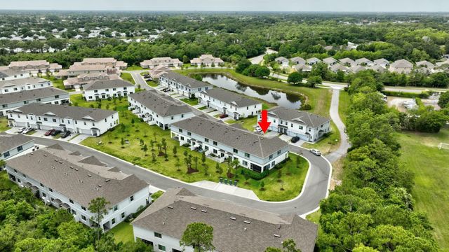 601 NE Waters Edge Lane 2101, Port St Lucie, FL 34983