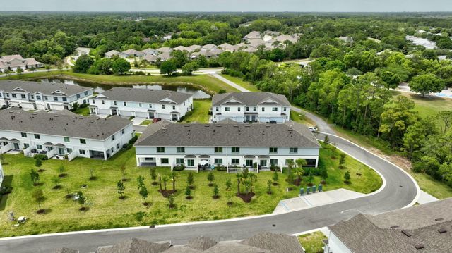 601 NE Waters Edge Lane 2101, Port St Lucie, FL 34983