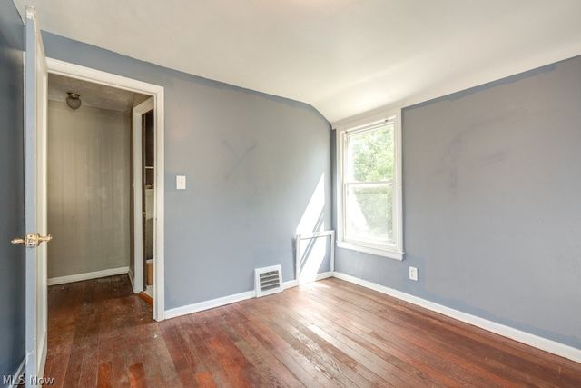 1445 Sulzer Avenue, Euclid, OH 44132