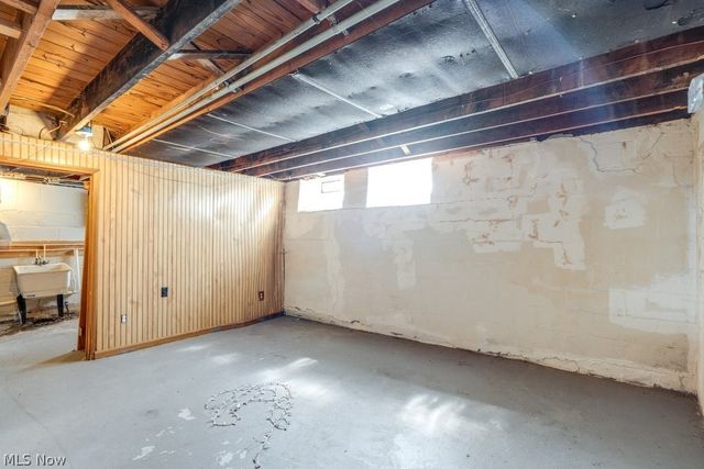 1445 Sulzer Avenue, Euclid, OH 44132