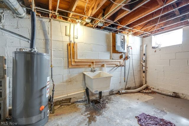 1445 Sulzer Avenue, Euclid, OH 44132