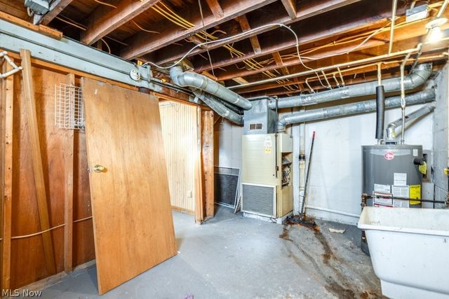 1445 Sulzer Avenue, Euclid, OH 44132