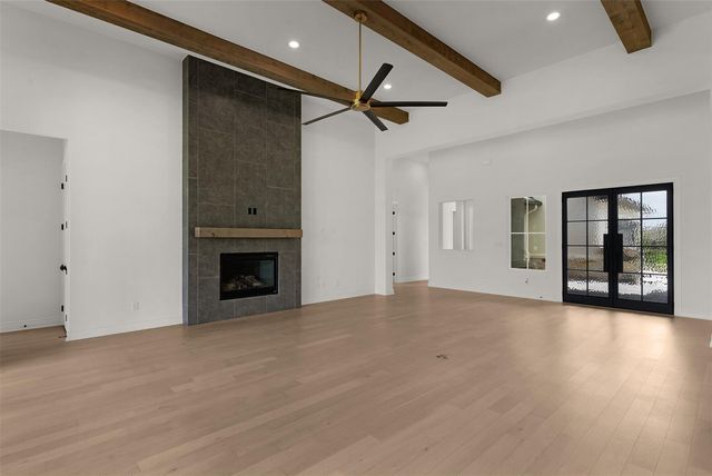121 La Ventana DR, Liberty Hill, TX 78642