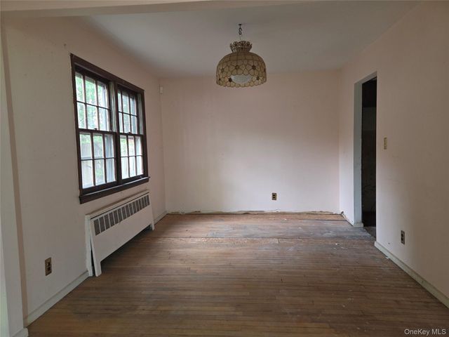 7 Michael Place, Nesconset, NY 11767