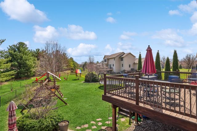 1740 SE Hawthorne Ridge Drive, Waukee, IA 50263