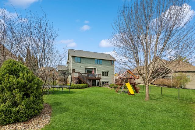 1740 SE Hawthorne Ridge Drive, Waukee, IA 50263