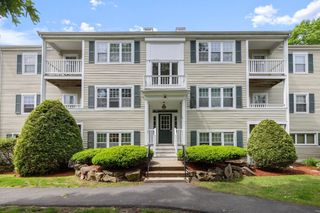 700 Brookside Dr J, Andover, MA 01810
