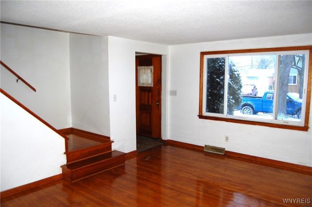 69 Sable Palm Drive, Cheektowaga, NY 14043