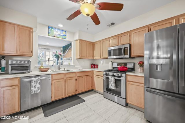 761 Banyan Court, Morganville, NJ 07751