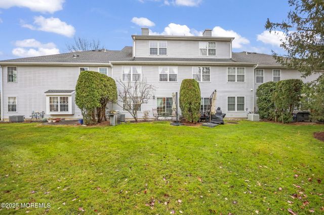 761 Banyan Court, Morganville, NJ 07751