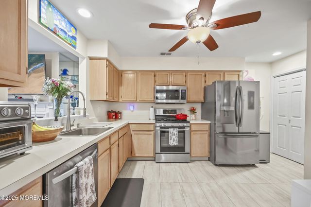 761 Banyan Court, Morganville, NJ 07751