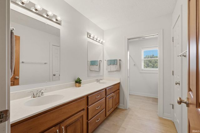 10904 Baldham Pass, Fort Wayne, IN 46845