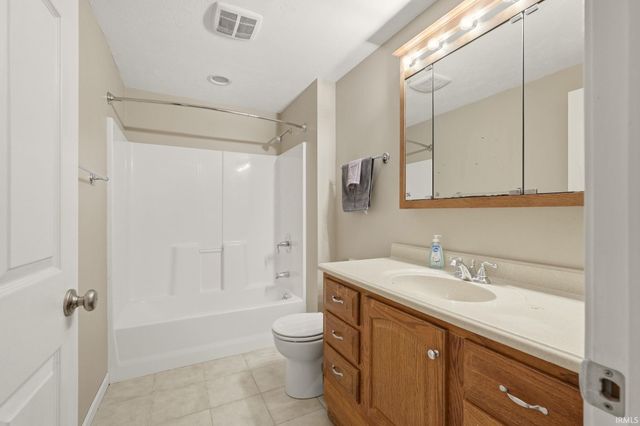 10904 Baldham Pass, Fort Wayne, IN 46845