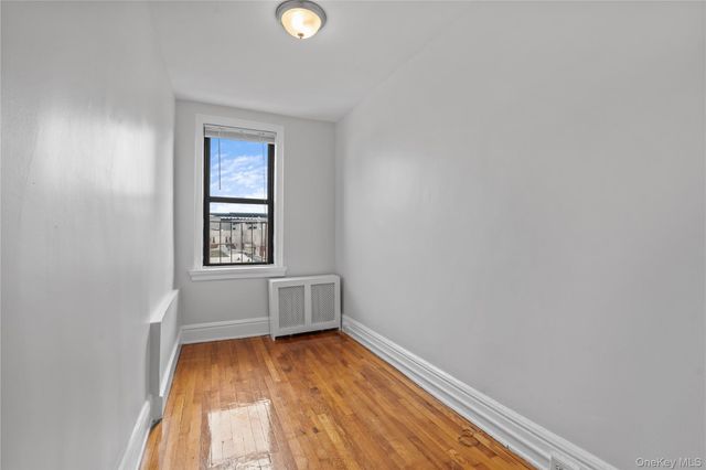 240 Martine Avenue 4G, White Plains, NY 10601