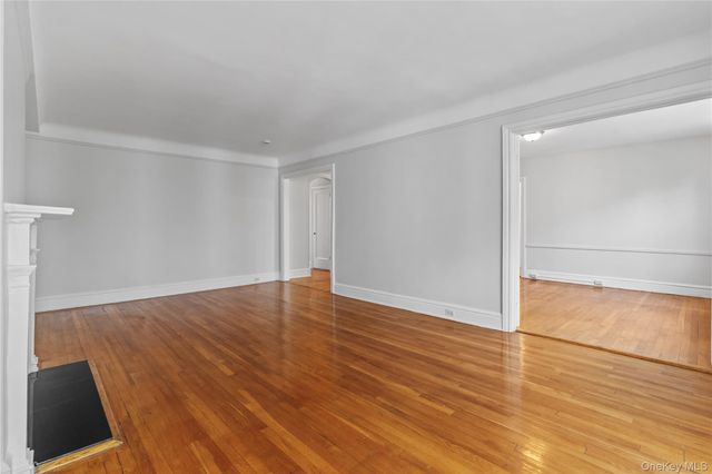 240 Martine Avenue 4G, White Plains, NY 10601