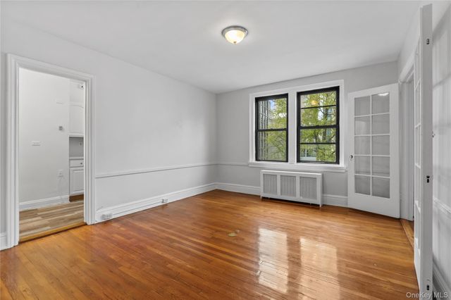 240 Martine Avenue 4G, White Plains, NY 10601