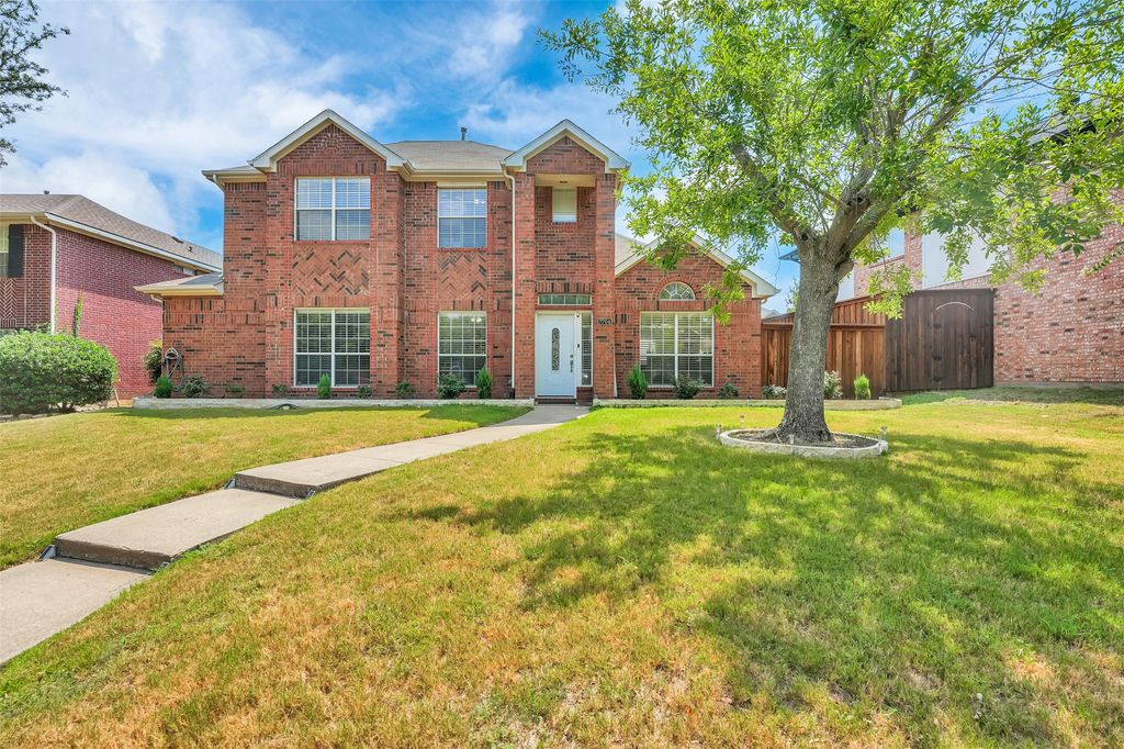 7704 Parkbrook Drive, Frisco, TX 75034