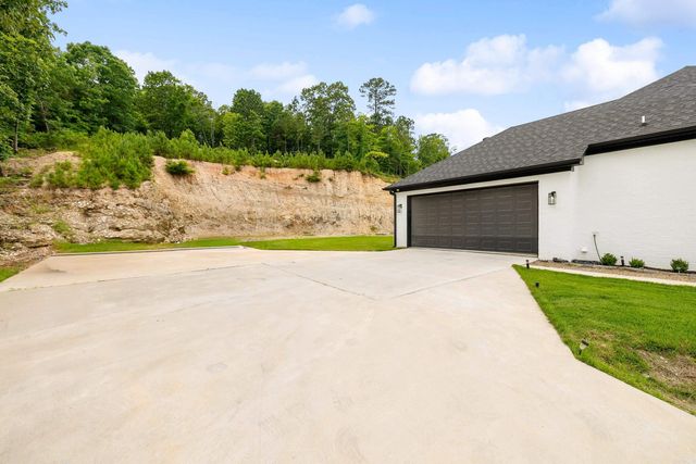8937 Wingate Drive, Benton, AR 72019